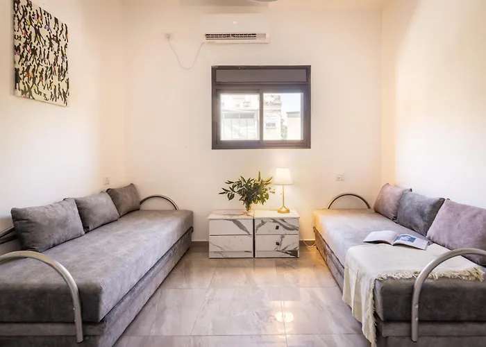 Bahai Gardens Vista Apartments With Mamad By Sea N\' Rent